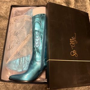 Turquoise cowgirl boots heeled